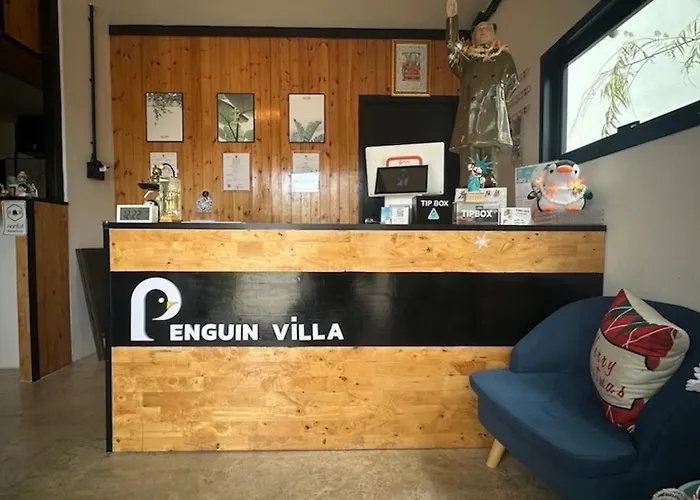 Penguin & Bistro โรงแรม Ban Khlong Thai Muang