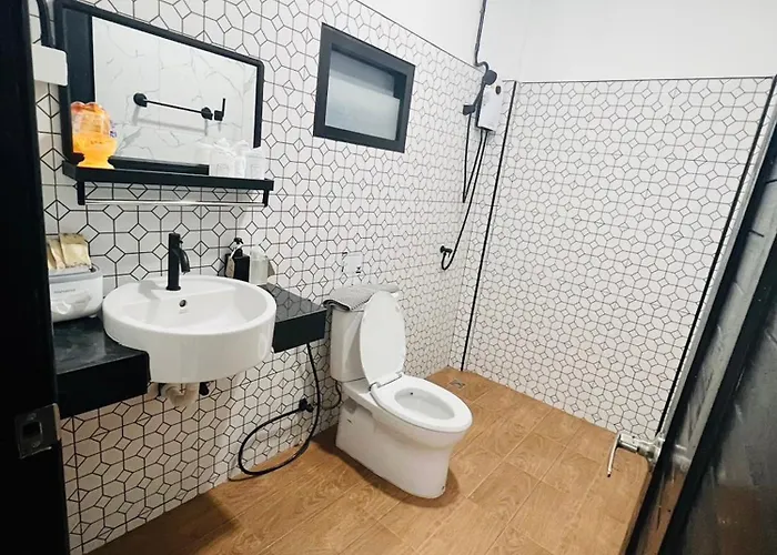 Penguin & Bistro 3*