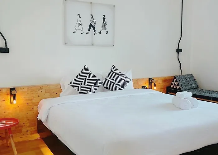 Penguin & Bistro 3* Ban Khlong Thai Muang