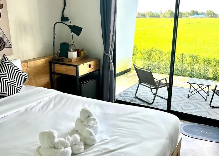 Hotel Penguin & Bistro 3*